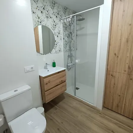 アパート As Mimosas D'cross *